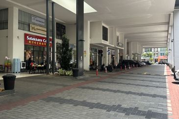 Fortune Centra Residence