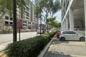 Fortune Centra Residence