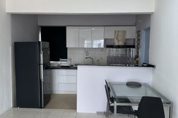 Avelon Tower @ Plaza Medan Putra