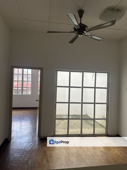 Villa Damansara  @ Kota Damansara For Sale  2 storey terrace house with security guarded  Nice environmentt and Convenient i, Selangor, Kota Damansara