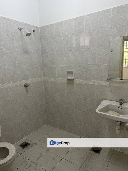 Villa Damansara  @ Kota Damansara For Sale  2 storey terrace house with security guarded  Nice environmentt and Convenient i, Selangor, Kota Damansara