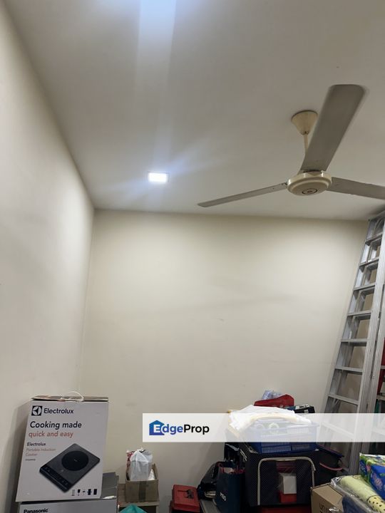 Freehold single storey terrace house at Kepong Garden near KTM station, Kuala Lumpur, Kepong