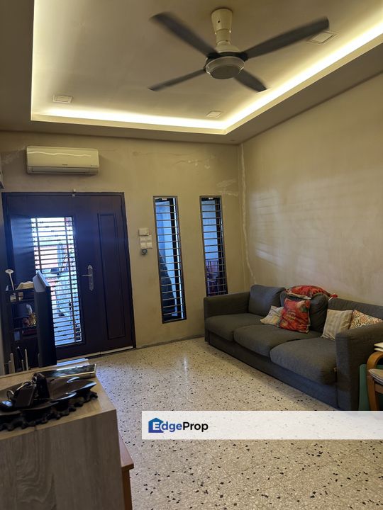Freehold single storey terrace house at Kepong Garden near KTM station, Kuala Lumpur, Kepong