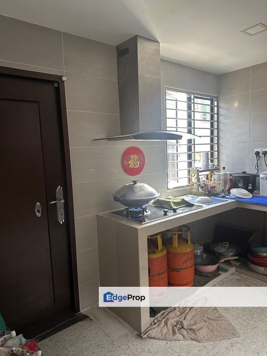 Freehold single storey terrace house at Kepong Garden near KTM station, Kuala Lumpur, Kepong