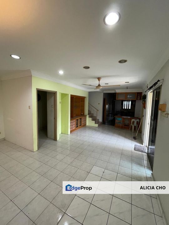 2 storey corner house with bigger land, Kuala Lumpur, Kepong