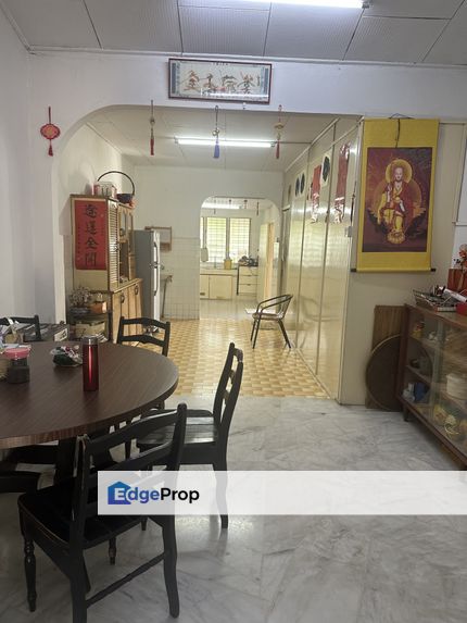 1 & 1/2 storey terrace house well kept and convenient , Kuala Lumpur, Kepong