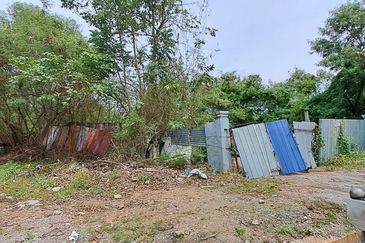 Commercial Land near AEON Bandaraya Malacca For Sale RM 1.3 Mill