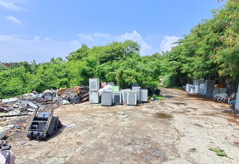 Commercial Land near AEON Bandaraya Malacca For Sale RM 1.3 Mill