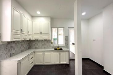 Spacious Freehold Double Storey Semi-D @ Setia Damai 14 Setia Alam