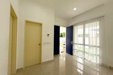 Spacious Freehold Double Storey Semi-D @ Setia Damai 14 Setia Alam
