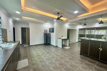 Corner Lot 2-Storey Terraced House @ Putra Permai Putra Heights