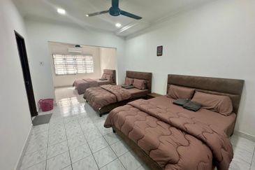 Corner Lot 2-Storey Terraced House @ Putra Permai Putra Heights