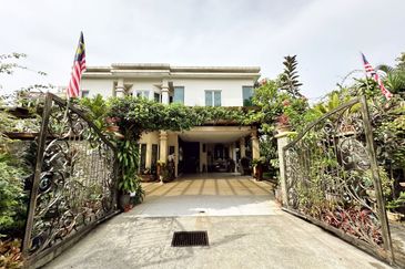 Below Market Value! Corner Lot Semi-D Ss4 Petaling Jaya