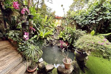 Below Market Value! Corner Lot Semi-D Ss4 Petaling Jaya