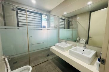 Renovated 2-Storey Terraced Bandar Puteri Bangi Selangor