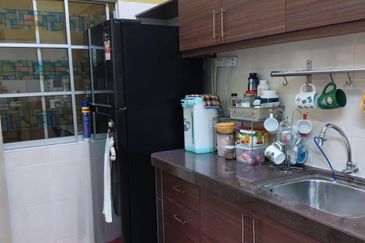 Extended & Fully Furnished 2-Storey Terrace @Taman Tasik Prima Puchong