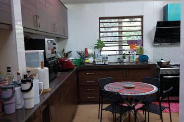 Extended & Fully Furnished 2-Storey Terrace @Taman Tasik Prima Puchong