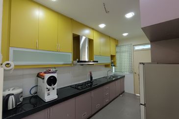 Facing Open Renovated 2 Storey Bandar Tasik Kesuma Fasa 8 @ Beranang