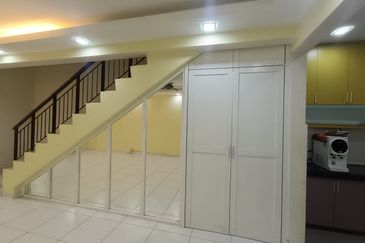Facing Open Renovated 2 Storey Bandar Tasik Kesuma Fasa 8 @ Beranang
