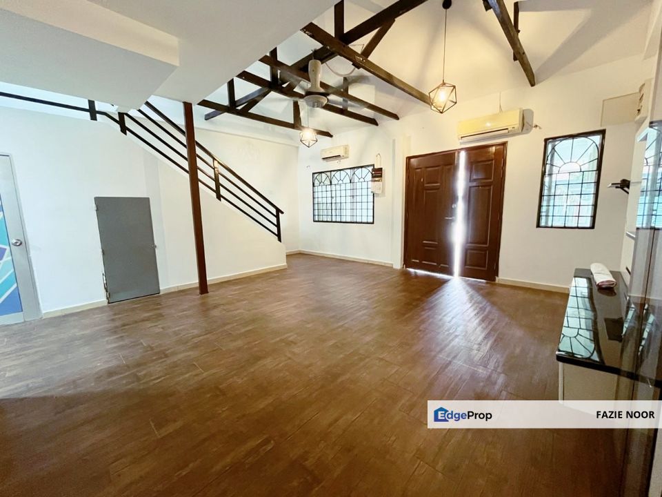 Renovated 1.5 Storey Terrace House Taman Buana Perdana @ Petaling Jaya, Selangor, Petaling Jaya