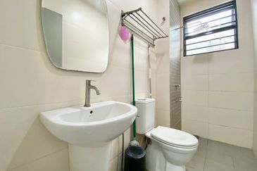 Partially Furnished! Double Storey Presint 11 @ Putrajaya