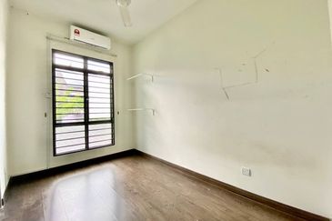 Partially Furnished! Double Storey Presint 11 @ Putrajaya