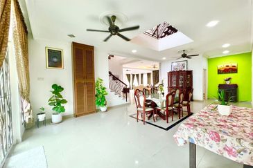 Corner Lot Double Storey Bungalow @ Seksyen 4 Bandar Baru Bangi