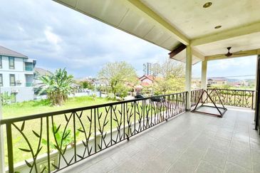 Corner Lot Double Storey Bungalow @ Seksyen 4 Bandar Baru Bangi