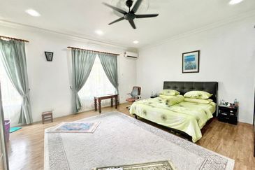 Corner Lot Double Storey Bungalow @ Seksyen 4 Bandar Baru Bangi