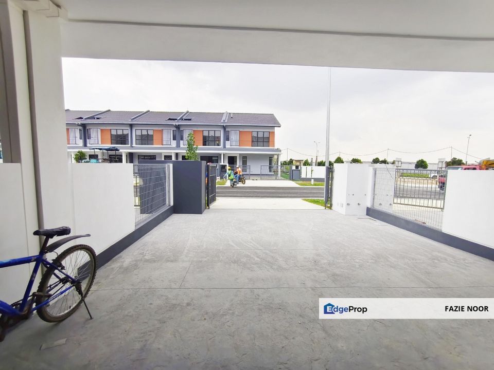 Brand New! Double Storey Terrace Casira 3 @ Bandar Bukit Raja Klang, Selangor, Klang