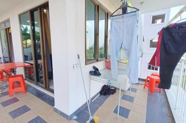 Indah Alam Condominium