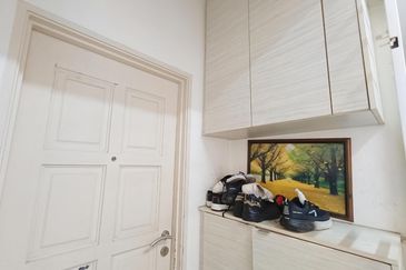 Indah Alam Condominium