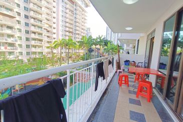 Indah Alam Condominium
