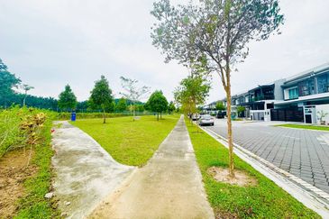 Serenia Adiva @ Serenia City