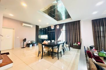 Clover Garden Residences