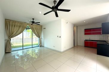 Facing Open Double Storey Superlink Courtyard Villa Liu Li Gardens, Setia Eco Glades Cyberjaya