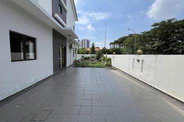 Corner Lot Facing Open Double Jalan Setia Permai U13, Setia Alam