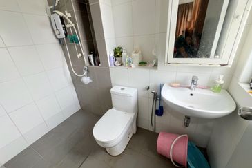 Corner Lot Facing Open Double Jalan Setia Permai U13, Setia Alam