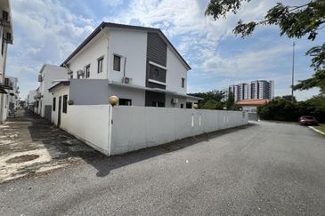 Corner Lot Facing Open Double Jalan Setia Permai U13, Setia Alam