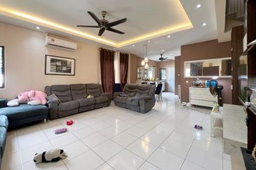 Corner Lot Facing Open Double Jalan Setia Permai U13, Setia Alam