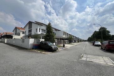 Corner Lot Facing Open Double Jalan Setia Permai U13, Setia Alam