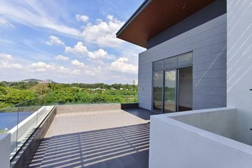 Broadleaf Residences, Hometree