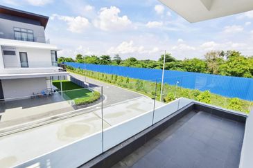 Broadleaf Residences, Hometree