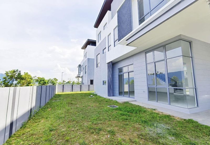 Broadleaf Residences, Hometree