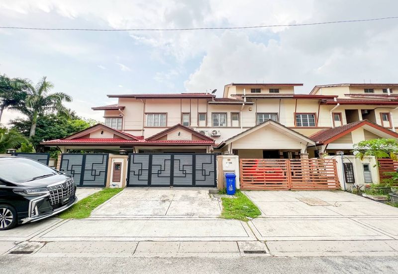 End Lot Double Storey @ Denai Alam