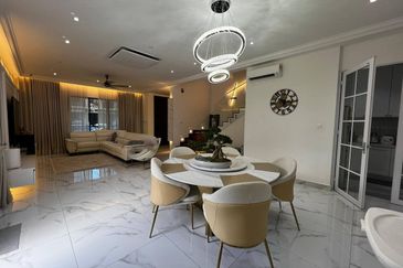 Isle of Botanica, Setia Eco Glades