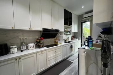 Isle of Botanica, Setia Eco Glades