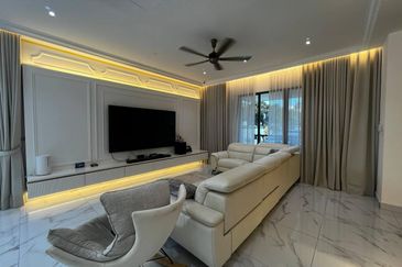 Isle of Botanica, Setia Eco Glades