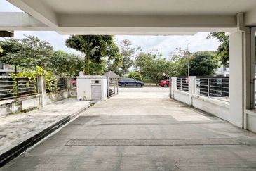 Facing Playground Termurah 2 Storey Superlink @ Taman Pinggiran