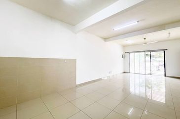 Facing Playground Termurah 2 Storey Superlink @ Taman Pinggiran